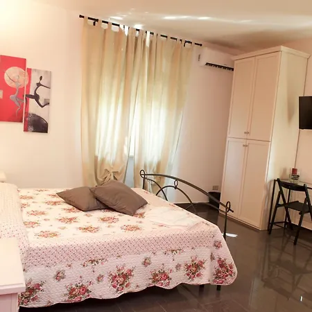 La Casa Del Nonno Frühstückspension